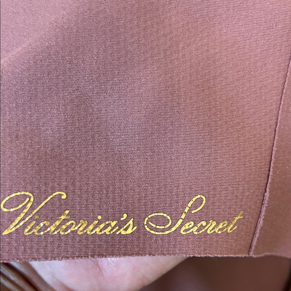 Victoria’s Secret Seamless Mauve Lounge Bra - Picture 5 of 7